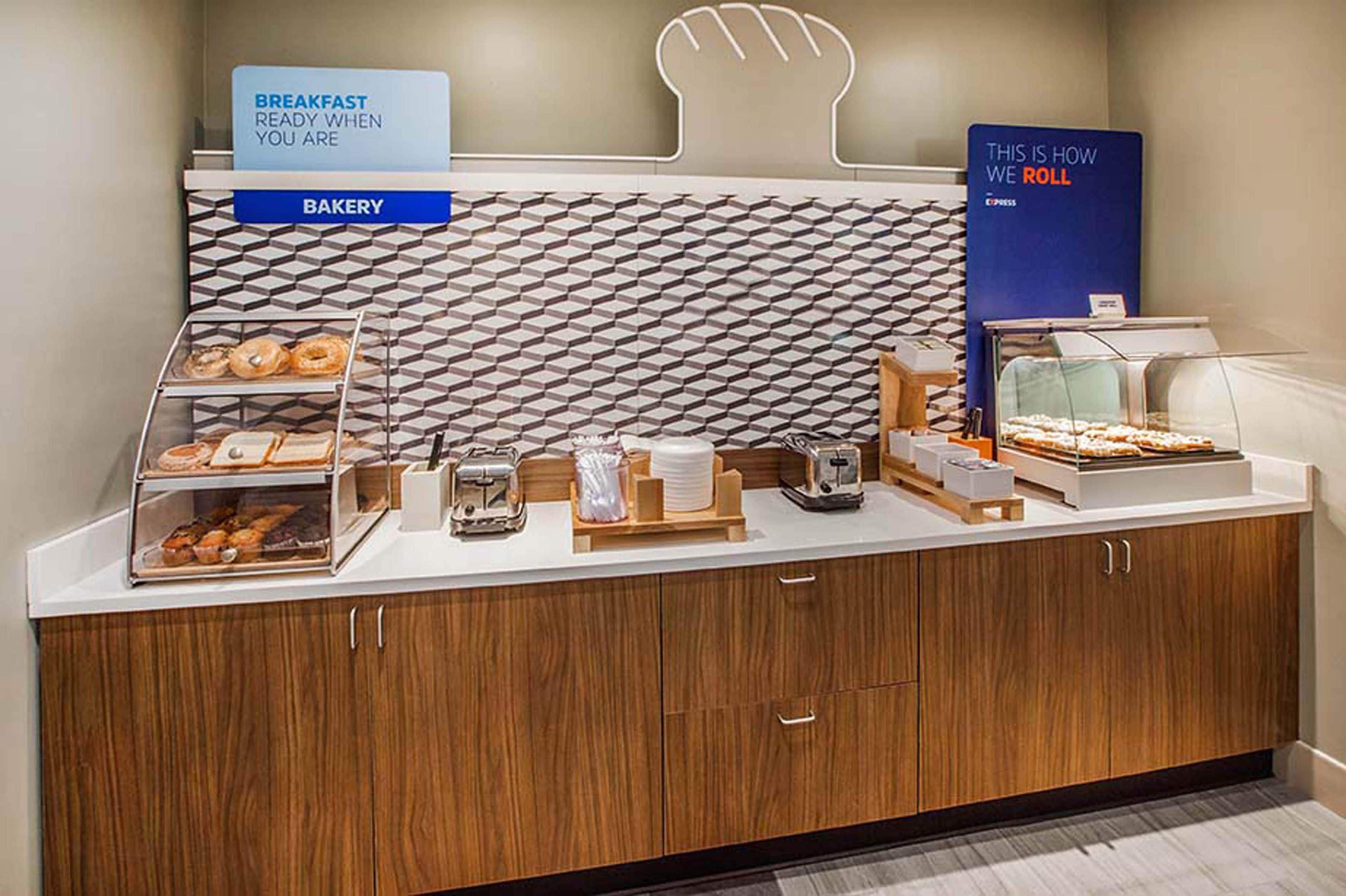 Holiday Inn Express Tomball By Ihg Kültér fotó