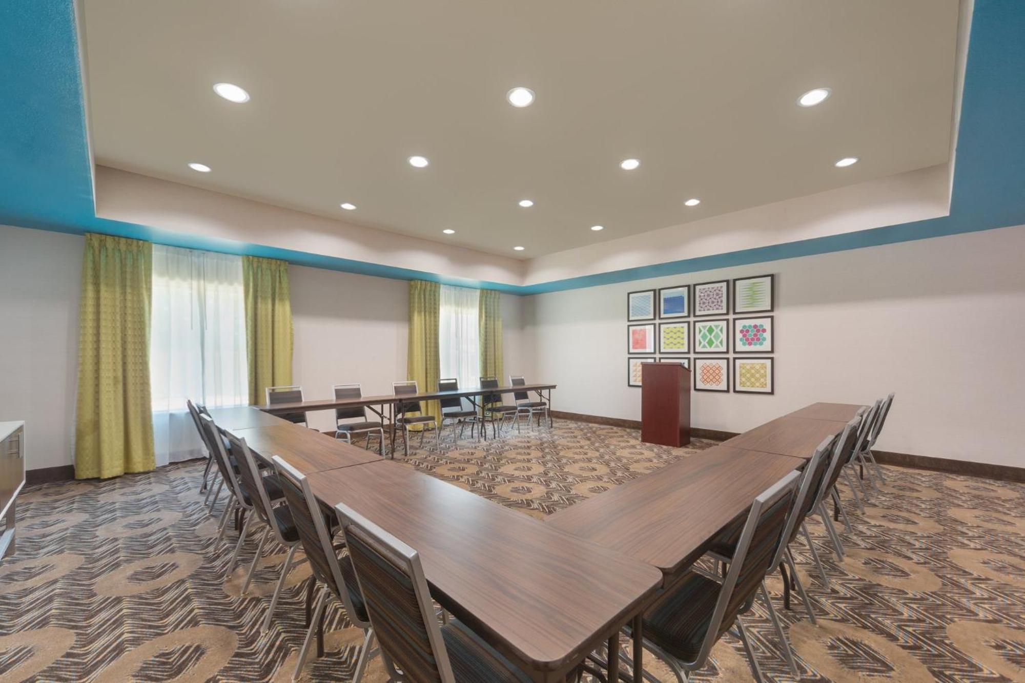 Holiday Inn Express Tomball By Ihg Kültér fotó